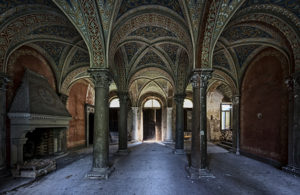 Abandoned WorldPresentation